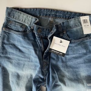 CALVIN KLEIN Jeans, Straight Leg, Size 32x3, Color 467 Medium, NEW with tags